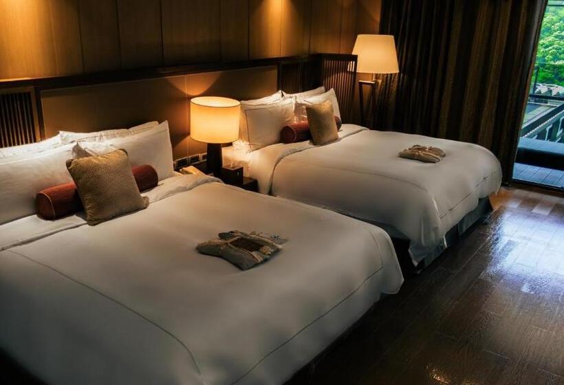 اتاق پریمیوم چهارنفره, Grand View Resort Beitou