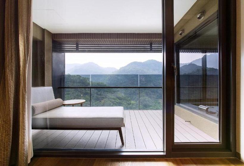 اتاق پریمیوم چهارنفره, Grand View Resort Beitou