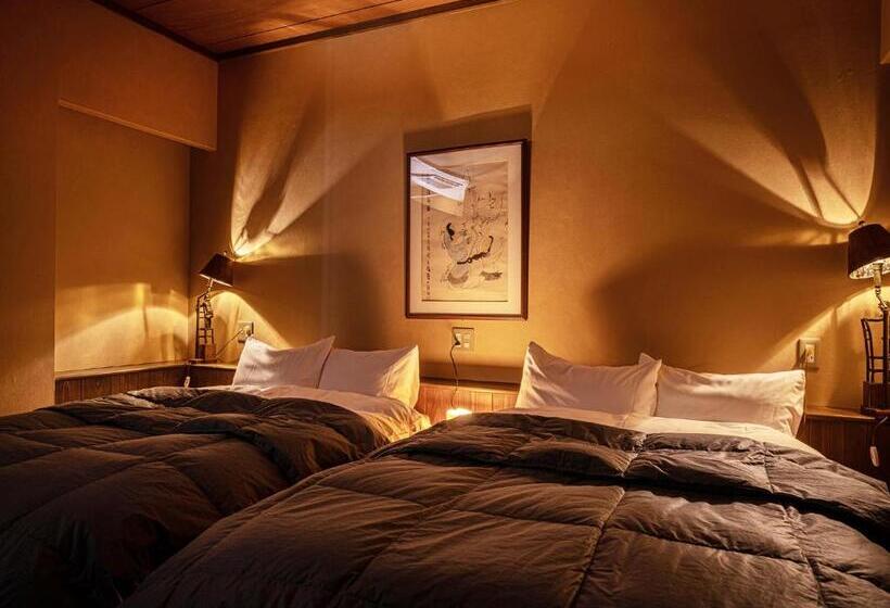 סוויטה עם נוף לנהר, Hakkei