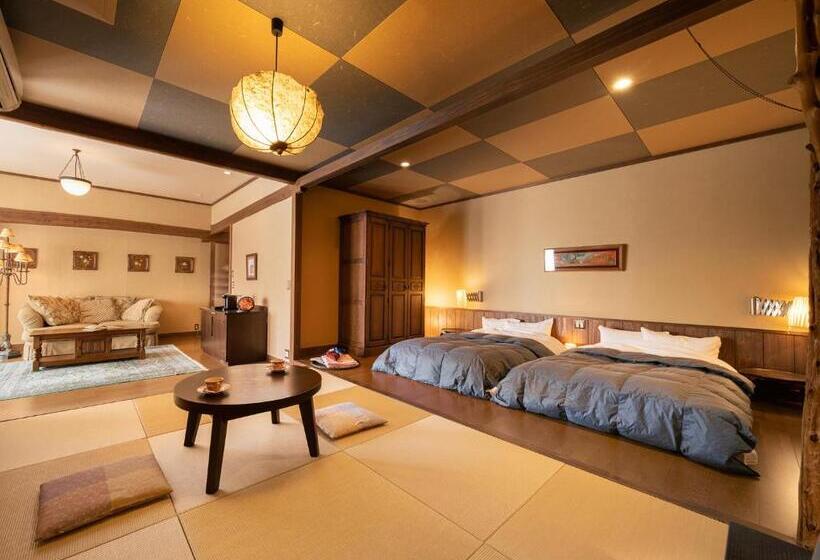 סוויטה עם נוף לנהר, Hakkei