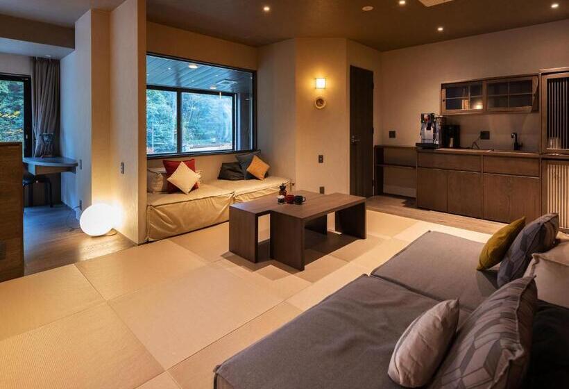 סוויטה משפחתית, Hakkei