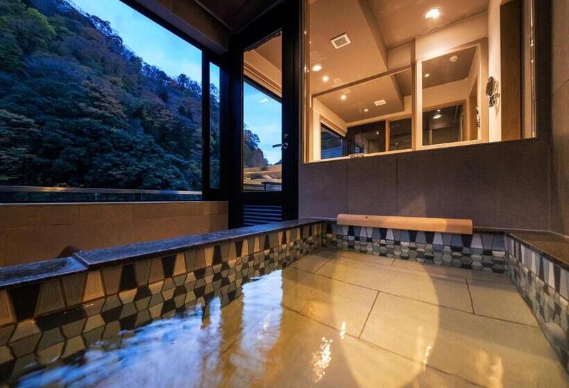 מיטת קינג בסוויטה, Hakkei