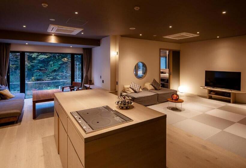 מיטת קינג בסוויטה, Hakkei