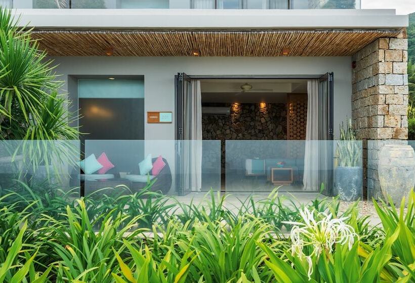 庭の見える１ベッドルームアパートメント, Mia Resort Nha Trang