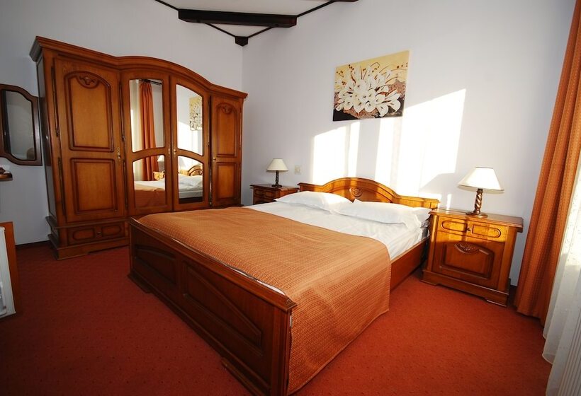 Номер Стандарт, Regina