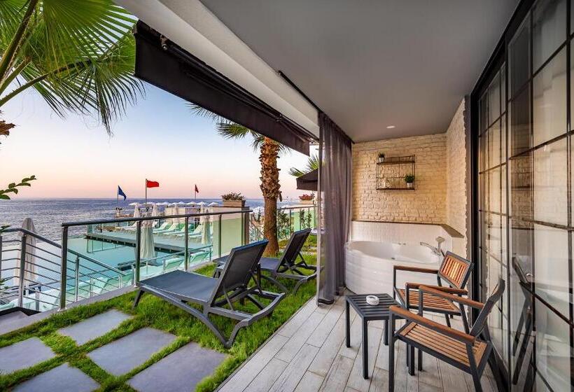 חדר פרמיום נוף לים, White City Resort Hotel   Ultra All Inclusive