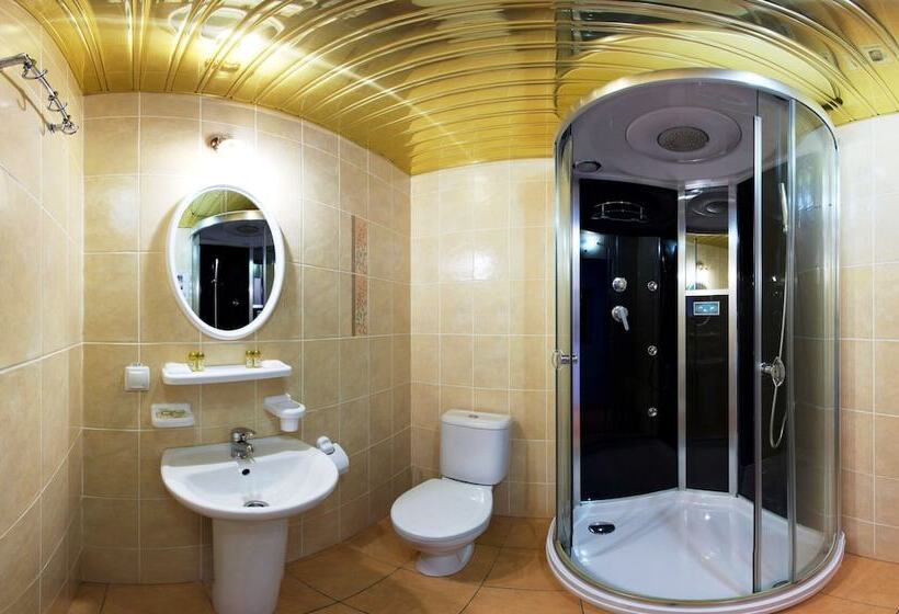 スタンダードルーム, Zvezda