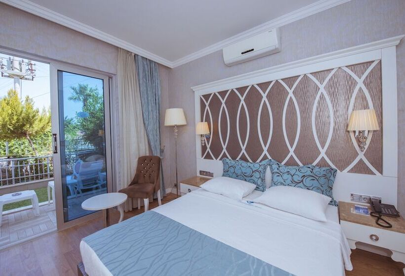 Номер Стандарт Вид на Бассейн, Ocean Blue High Class Hotel & Spa