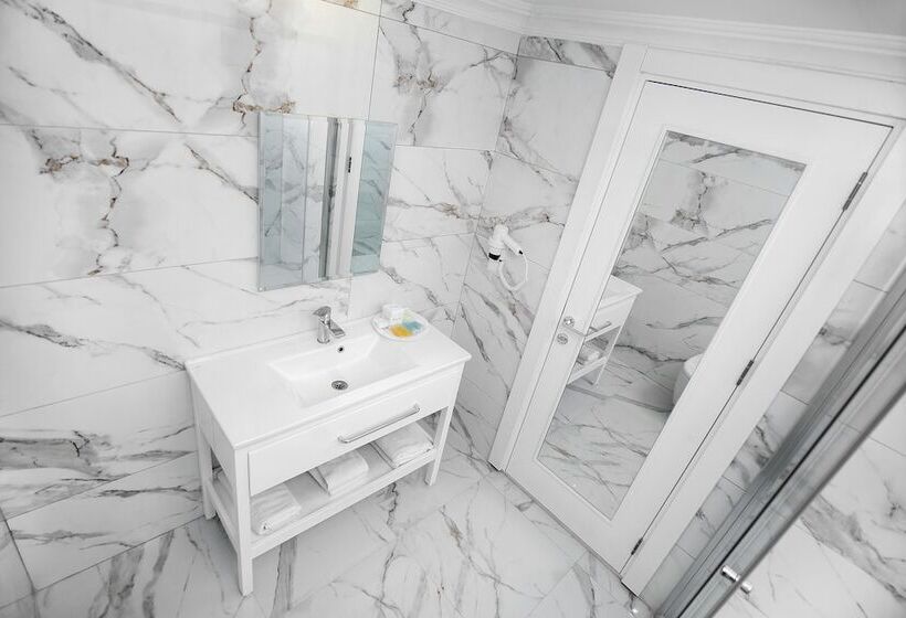 Номер Deluxe с Гидромассажем, Ocean Blue High Class Hotel & Spa