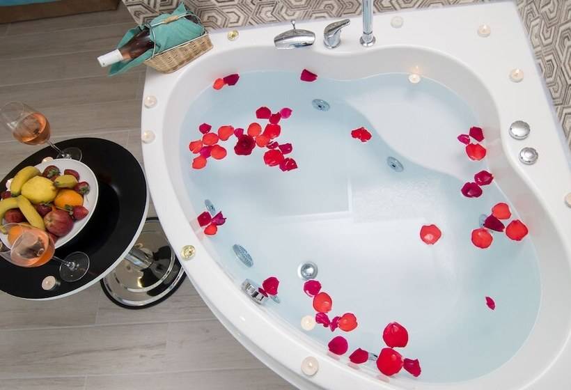 Номер Deluxe с Гидромассажем, Ocean Blue High Class Hotel & Spa