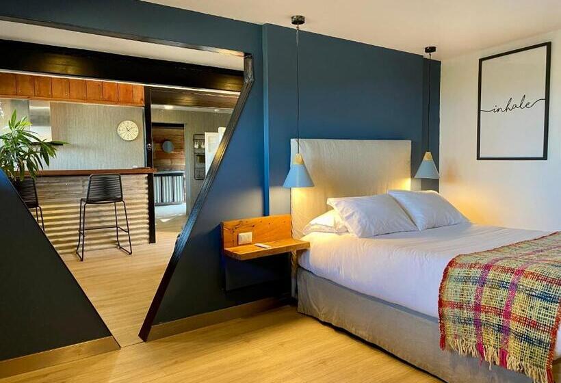 اتاق استاندارد, Taka Matanzas