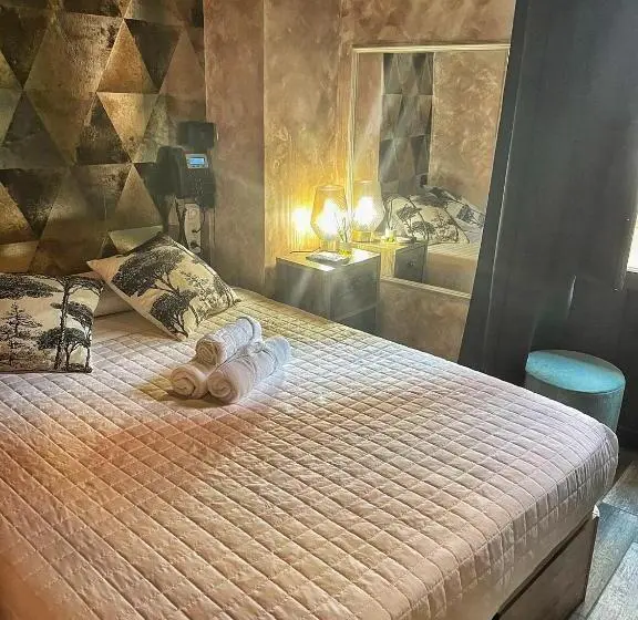 اتاق استاندارد با بالکن, Utopía Alicante   Hotel Boutique Para Adultos