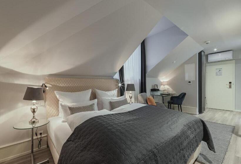 标准间, Bs Boutique