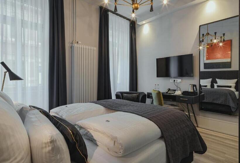 标准间, Bs Boutique