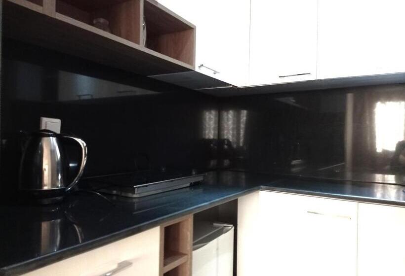 Suite Presidencial, Delphin Nouadhibou