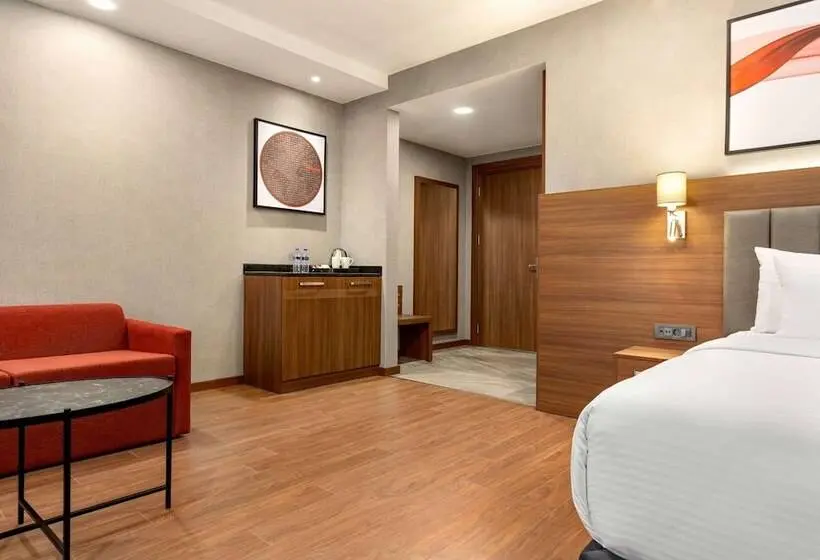 اتاق استاندارد با تخت دوبل برای معلولان, Ramada By Wyndham Adiyaman