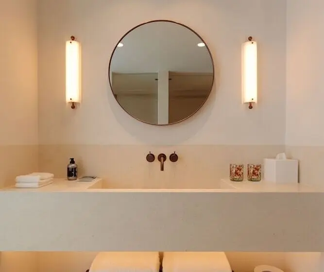 スイート, The Standard, Ibiza