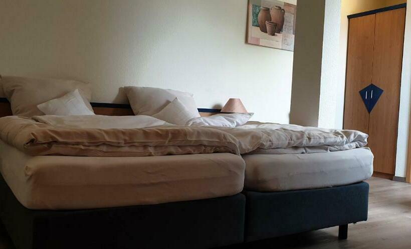 ガーデンビュースタンダードルーム, Landhaus Ellernkrug