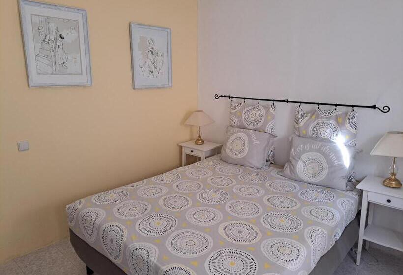 חדר אקונומי, Casa Rochinha