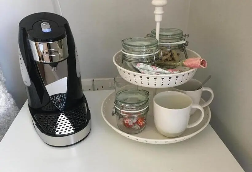 スタンダードルーム, Ferney House