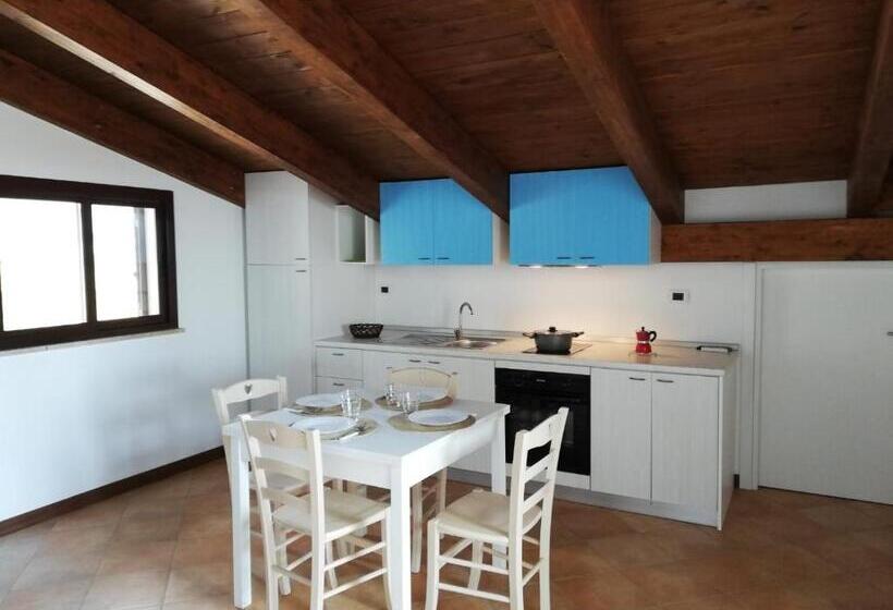 带1个卧室的带阳台的公寓, Ludomar Country Residence   Rooms & Apartments