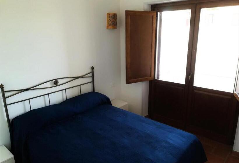 带1个卧室带花园景观的公寓, Ludomar Country Residence   Rooms & Apartments