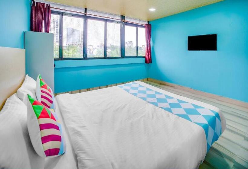 Standart Oda, Oyo 79704 Vigneshwaram