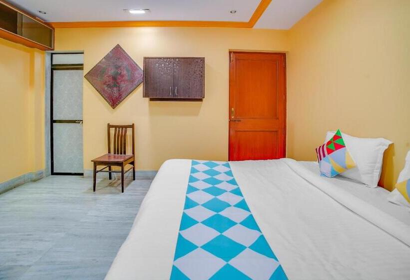 Standart Oda, Oyo 79704 Vigneshwaram