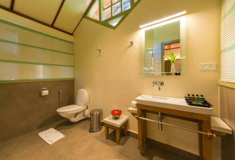 بانگلوی لوکس, Mystic Mayapott, Thekkady