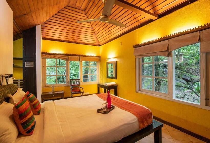 بانگلوی لوکس, Mystic Mayapott, Thekkady