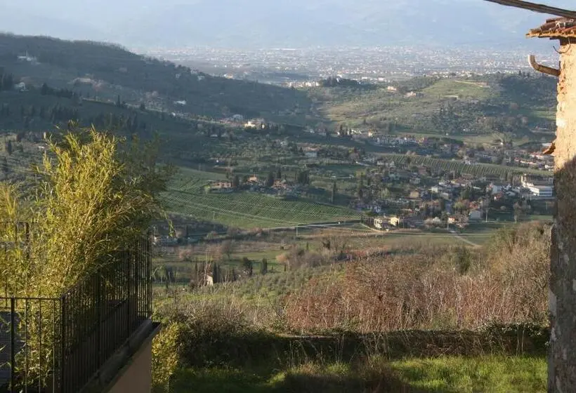 バス共有のスタンダードルーム, B&b La Rocca