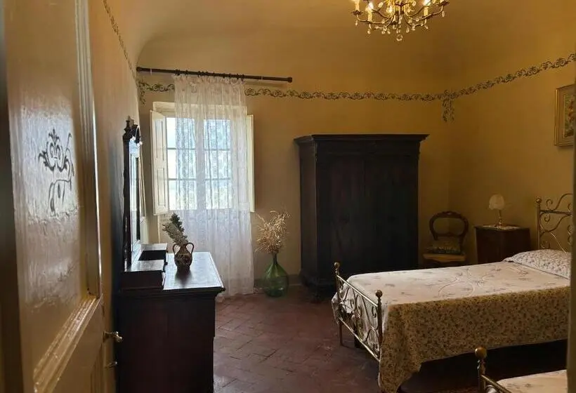 バス共有のスタンダードルーム, B&b La Rocca