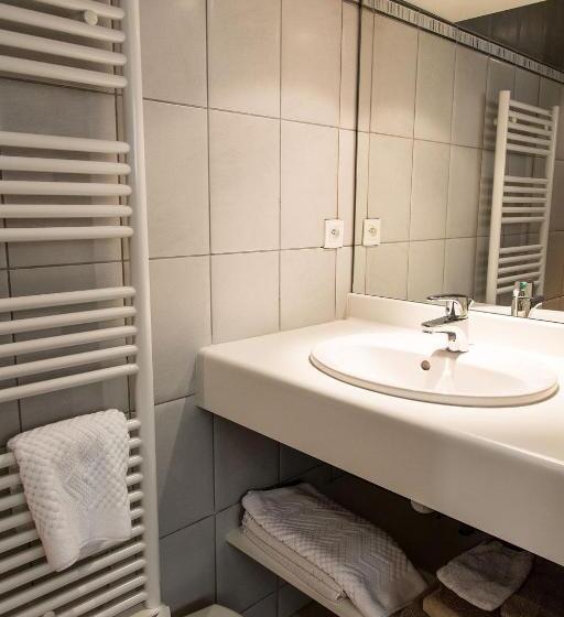 Quarto Economy, Chambres Au Jardin Fleuri
