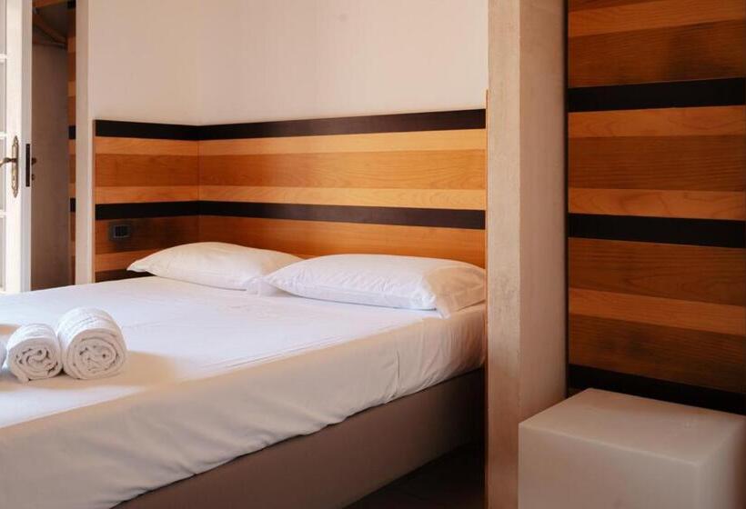 Люкс Вид на Море, Casa Flora B&b