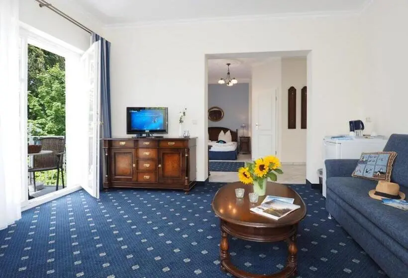 Deluxe-huone Parveke, Villa Desny