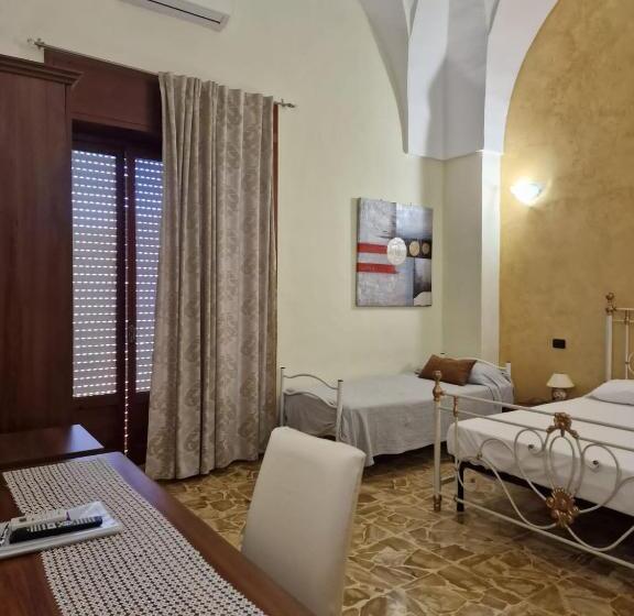 جناح جونيور مزوَّد بشرفة, Lu Zezzu