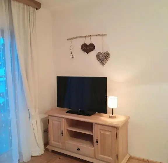 Huoneisto 1 Makuuhuone, Gästehaus Zunterer