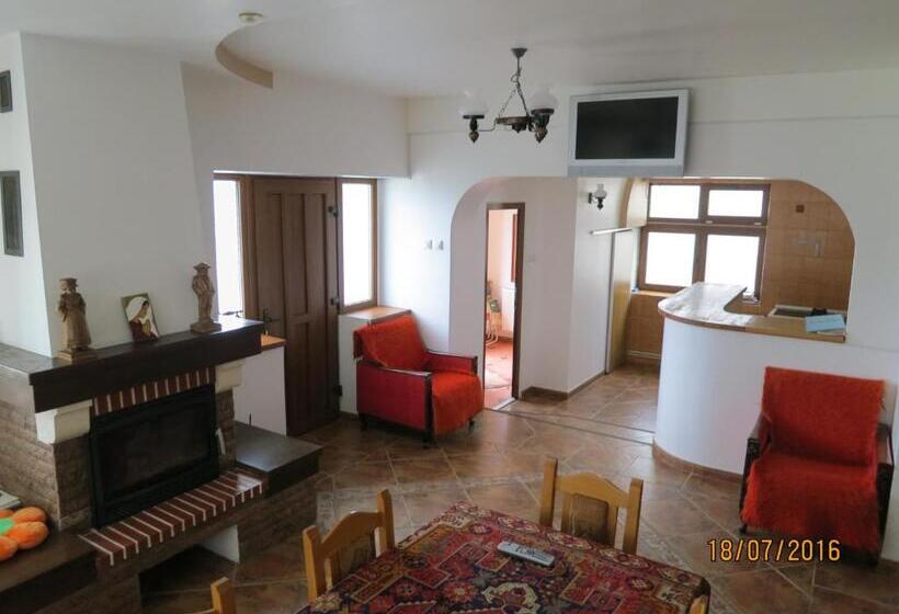 Дом 3 Спальни, Cetina