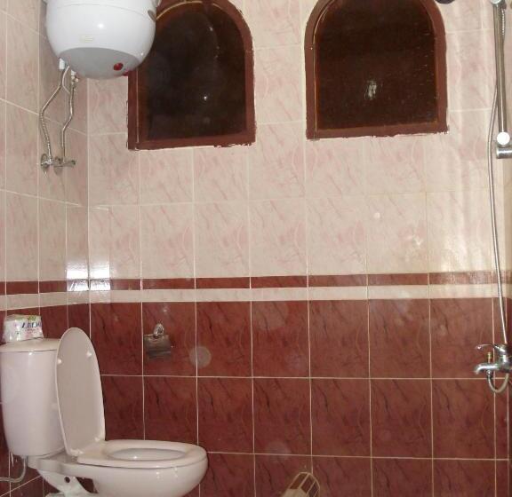 اتاق استاندارد, Western Desert Hotel & Safari