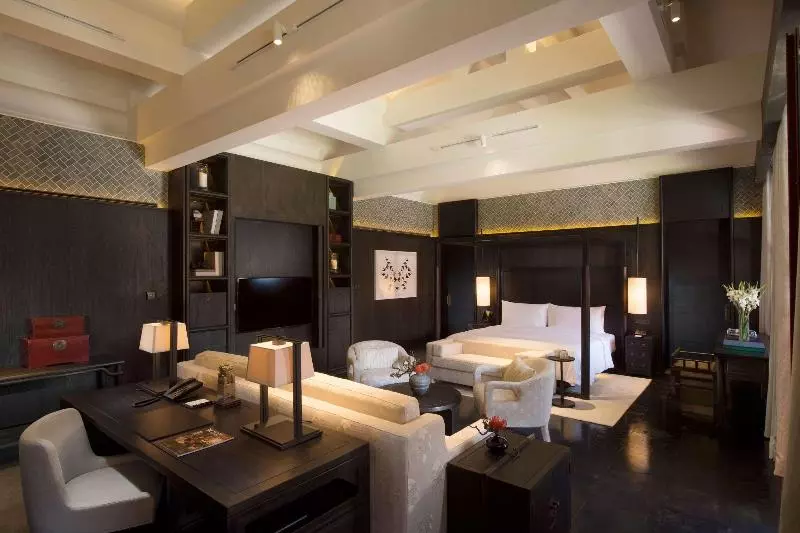 اتاق استاندارد با تخت بزرگ, Doubletree By Hilton Hotel & Residences Dubai Al Barsha
