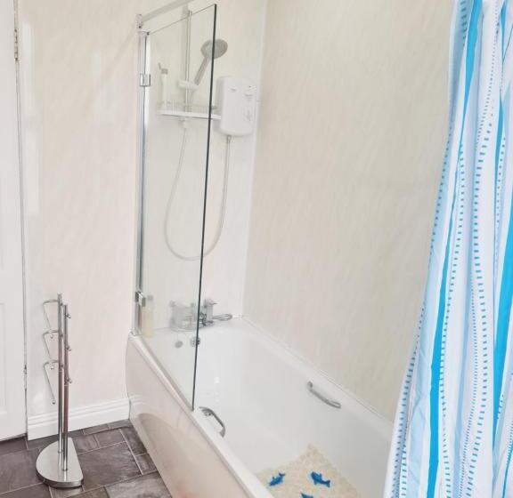 Номер Стандарт Совместная Ванная, Dalry Guesthouse