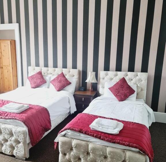 Семейный Номер, Dalry Guesthouse