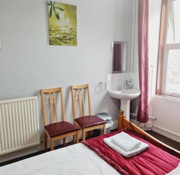 Номер Стандарт Совместная Ванная, Dalry Guesthouse