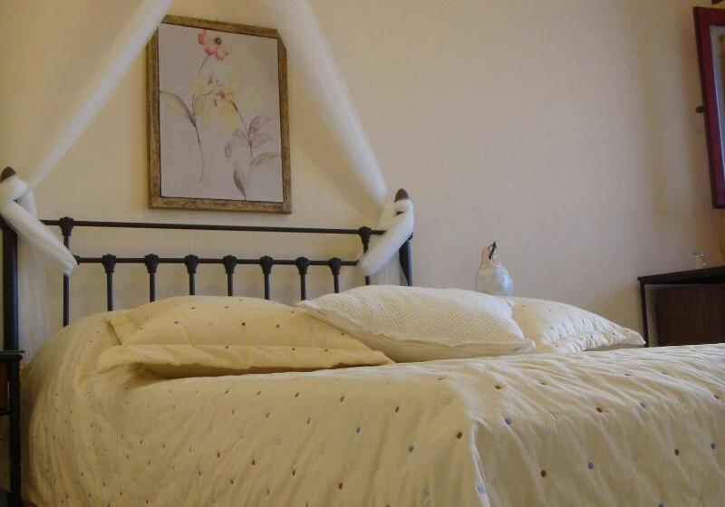 Standard Room, Dream Island