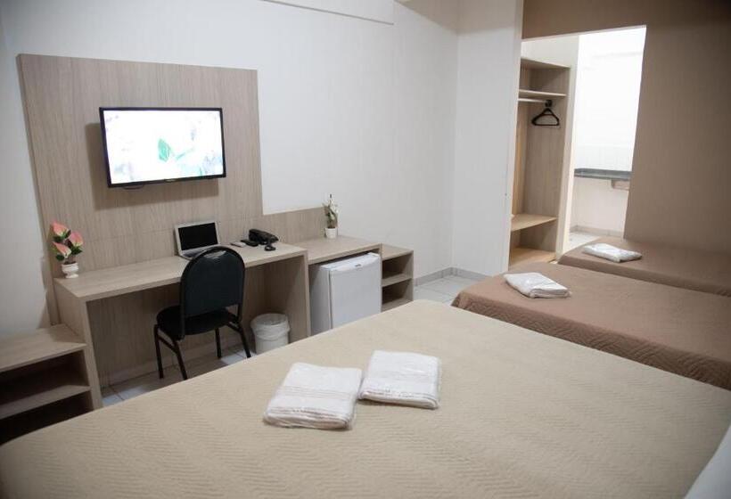 חדר סטנדרט לארבעה, Getullio