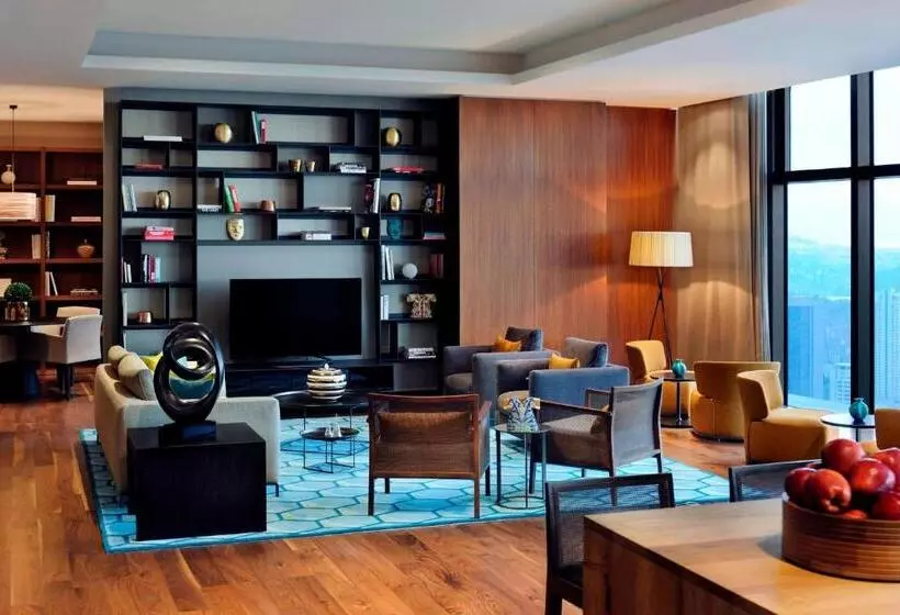キングサイズベッドのエクゼクティブルーム, Istanbul Marriott Hotel Sisli
