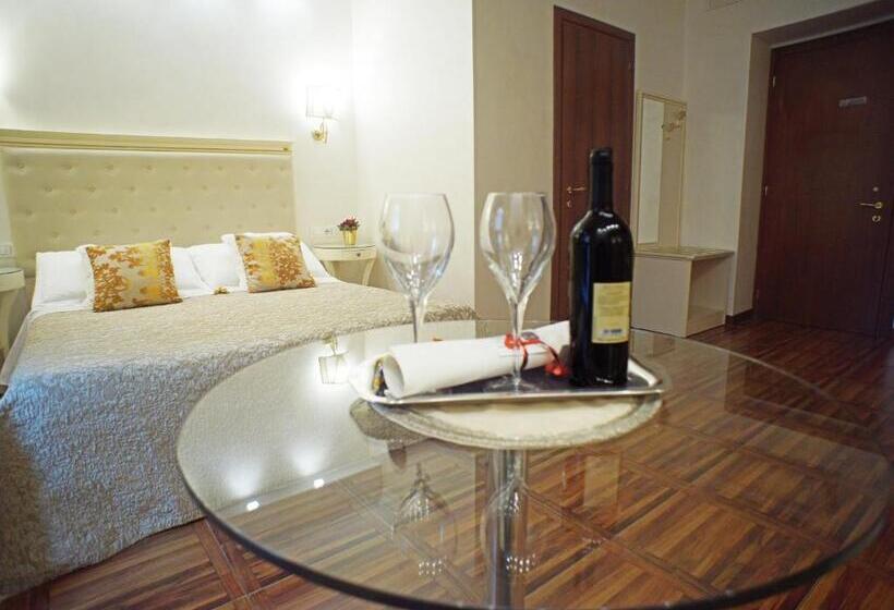 غرفة قياسية, Locanda Navona