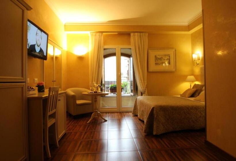Семейный Номер, Locanda Navona