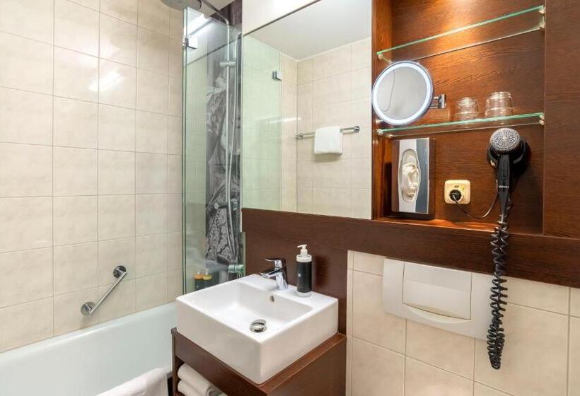 اتاق استاندارد یک نفره, Rilano 24/7 Hotel München