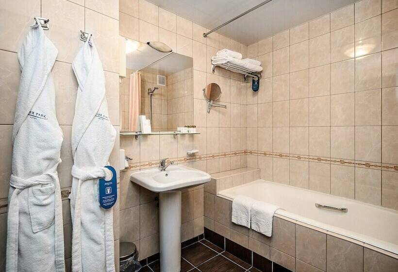 スタンダードスタジオ, River Park